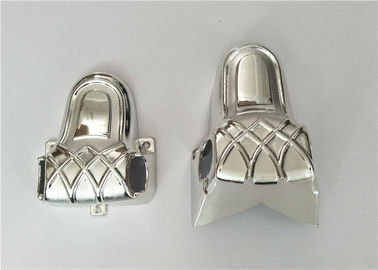 Tworzywo ABS Materiał Narożniki srebrne Trumny Elementy metalowe z metalowymi prętami